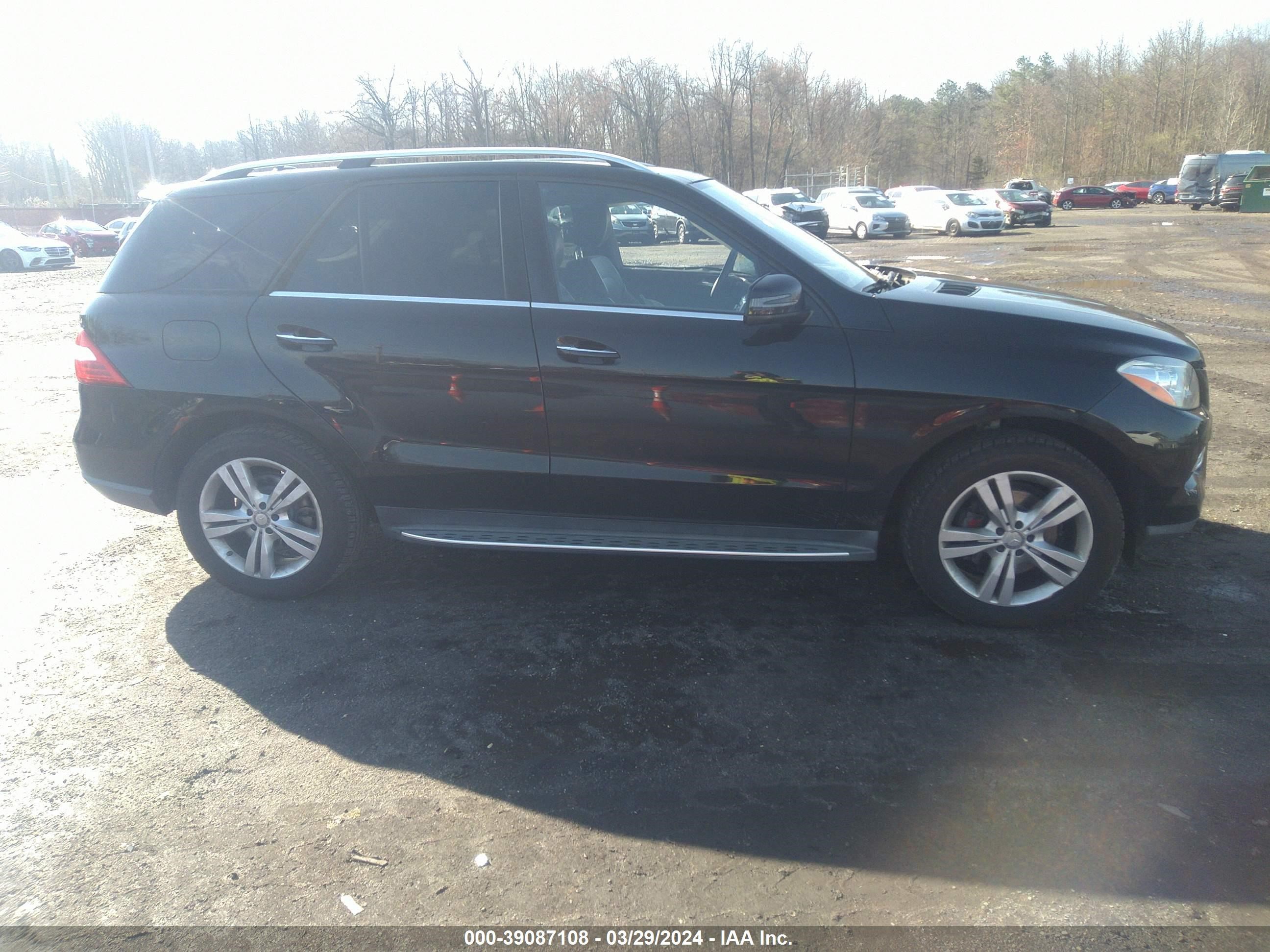 Photo 12 VIN: 4JGDA5HB3FA586130 - MERCEDES-BENZ NULL 