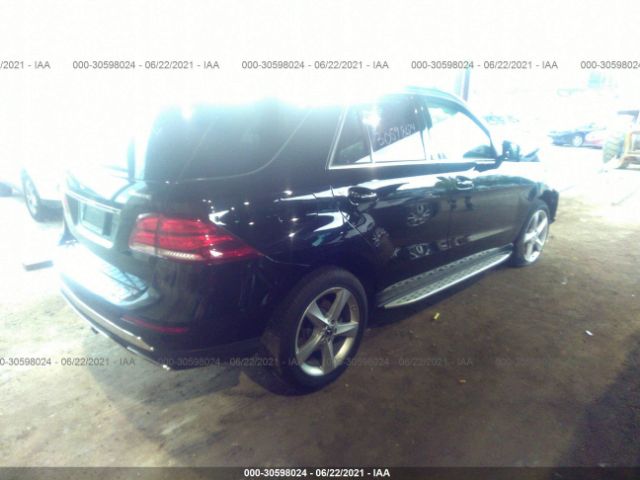 Photo 3 VIN: 4JGDA5HB3JB074161 - MERCEDES-BENZ GLE 