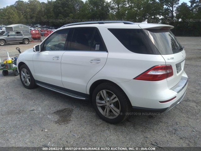 Photo 2 VIN: 4JGDA5HB4FA518449 - MERCEDES-BENZ ML-CLASS 