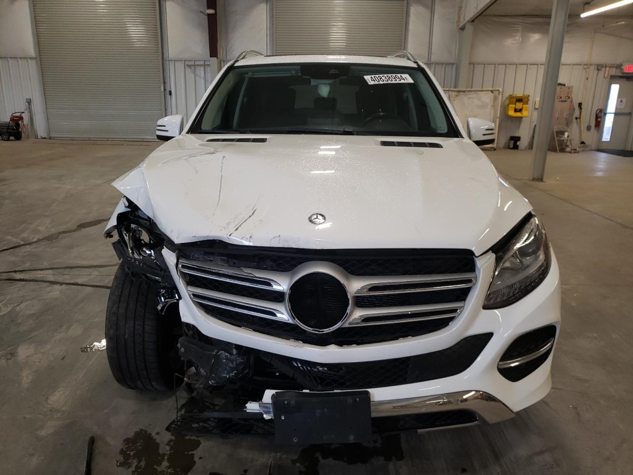 Photo 4 VIN: 4JGDA5HB4GA802939 - MERCEDES-BENZ GLE 