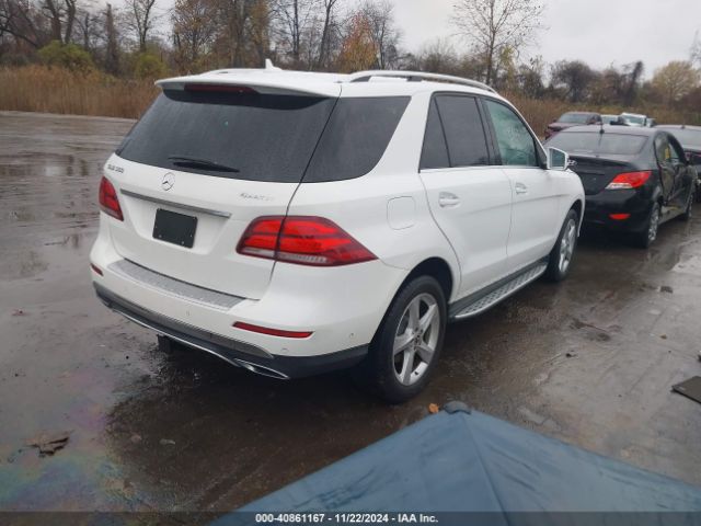 Photo 3 VIN: 4JGDA5HB4JB202553 - MERCEDES-BENZ GLE-CLASS 