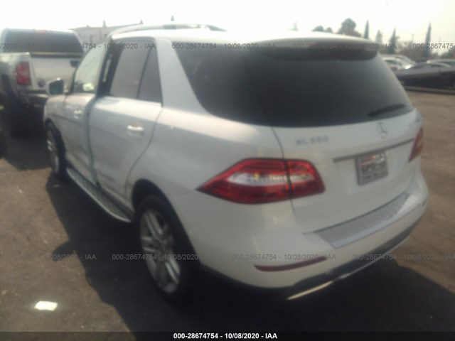 Photo 2 VIN: 4JGDA5HB5FA526527 - MERCEDES-BENZ M-CLASS 