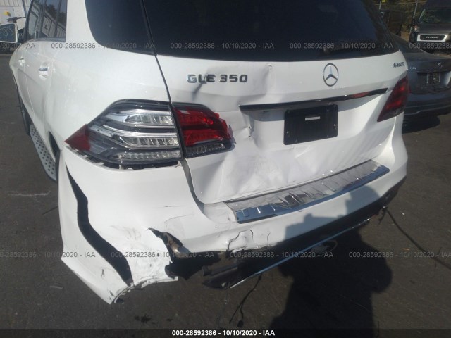 Photo 5 VIN: 4JGDA5HB6GA673165 - MERCEDES-BENZ GLE 