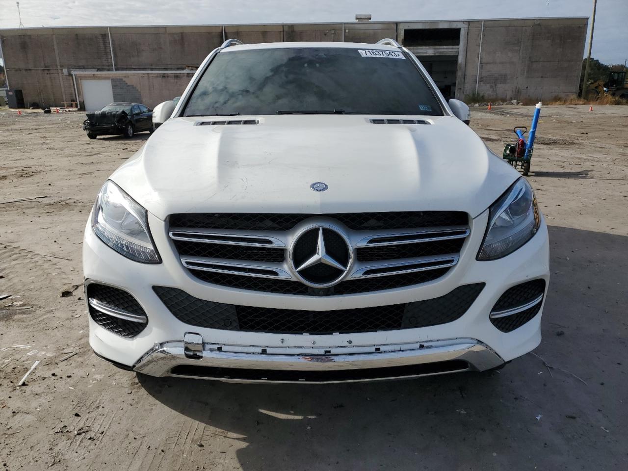 Photo 4 VIN: 4JGDA5HB6GA789997 - MERCEDES-BENZ GLE 