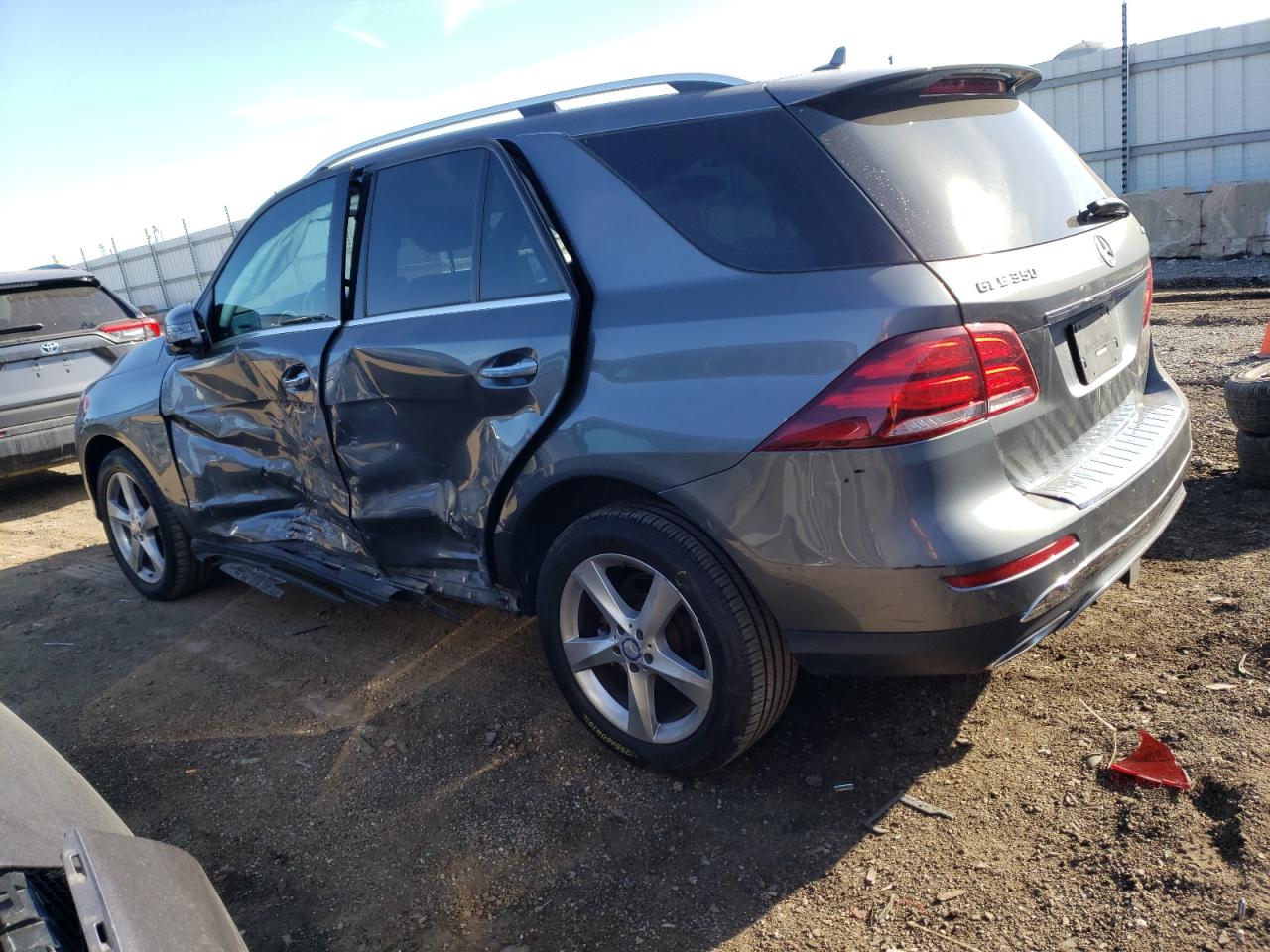 Photo 1 VIN: 4JGDA5HB6HA861203 - MERCEDES-BENZ GLE 