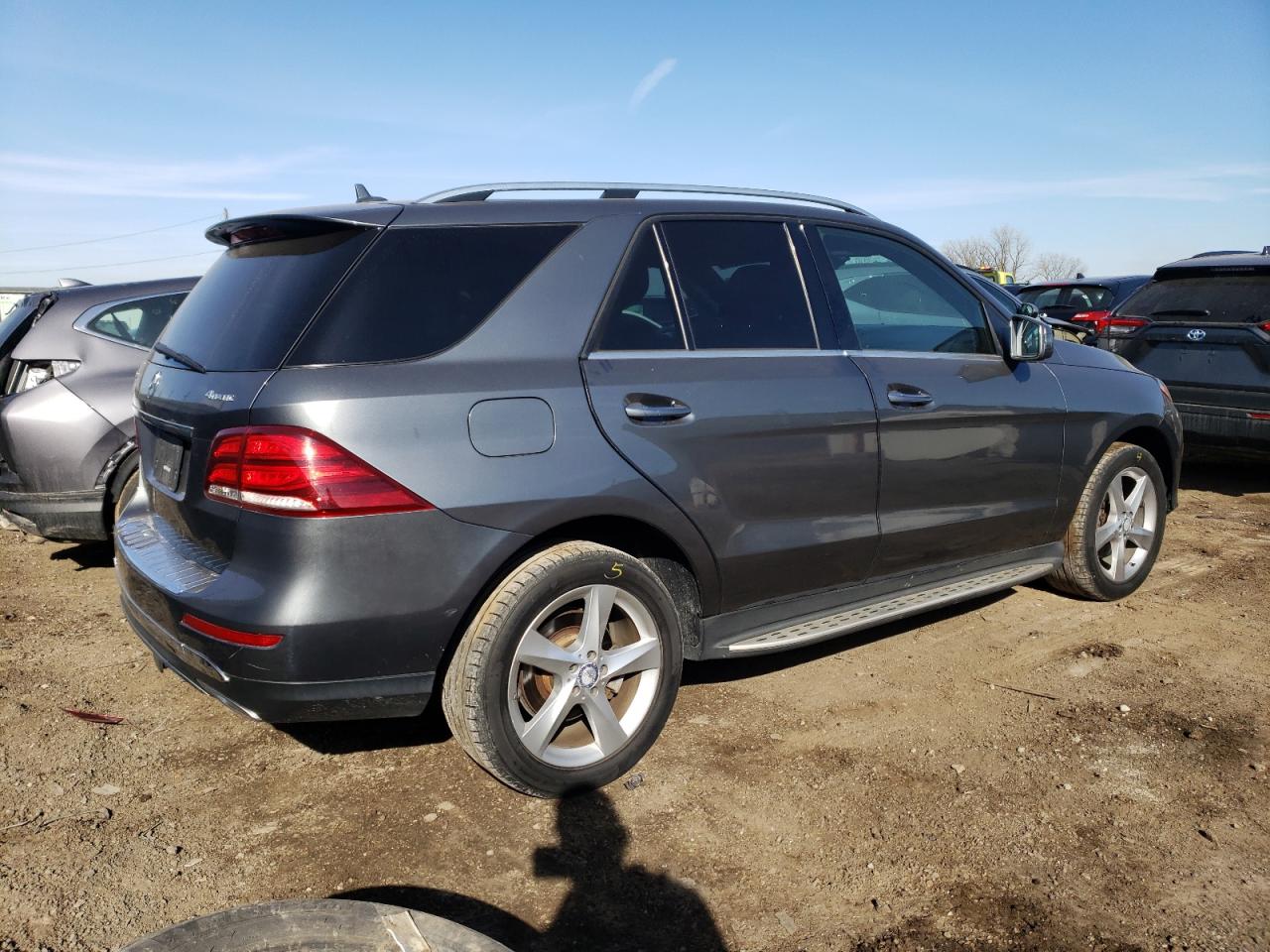 Photo 2 VIN: 4JGDA5HB6HA861203 - MERCEDES-BENZ GLE 