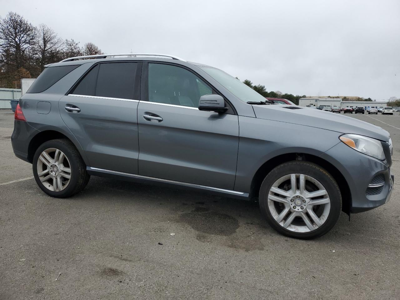 Photo 3 VIN: 4JGDA5HB6HA867194 - MERCEDES-BENZ GLE 