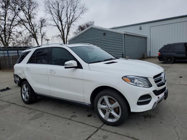 Photo 3 VIN: 4JGDA5HB6JB202456 - MERCEDES-BENZ GLE-CLASS 