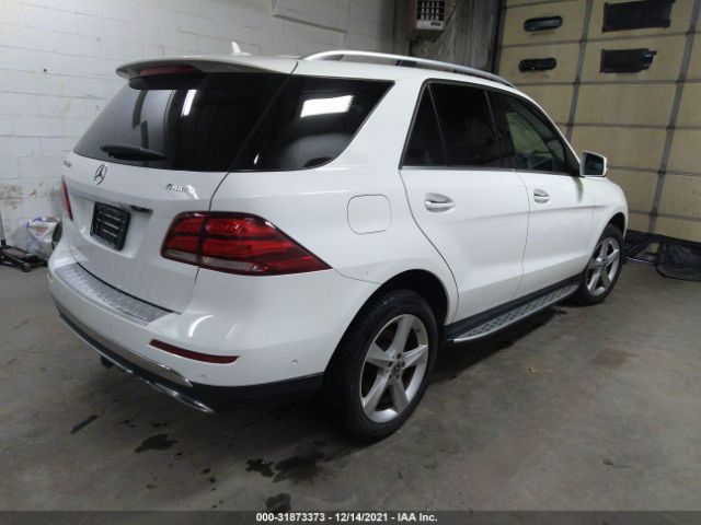 Photo 3 VIN: 4JGDA5HB6JB203848 - MERCEDES-BENZ GLE 