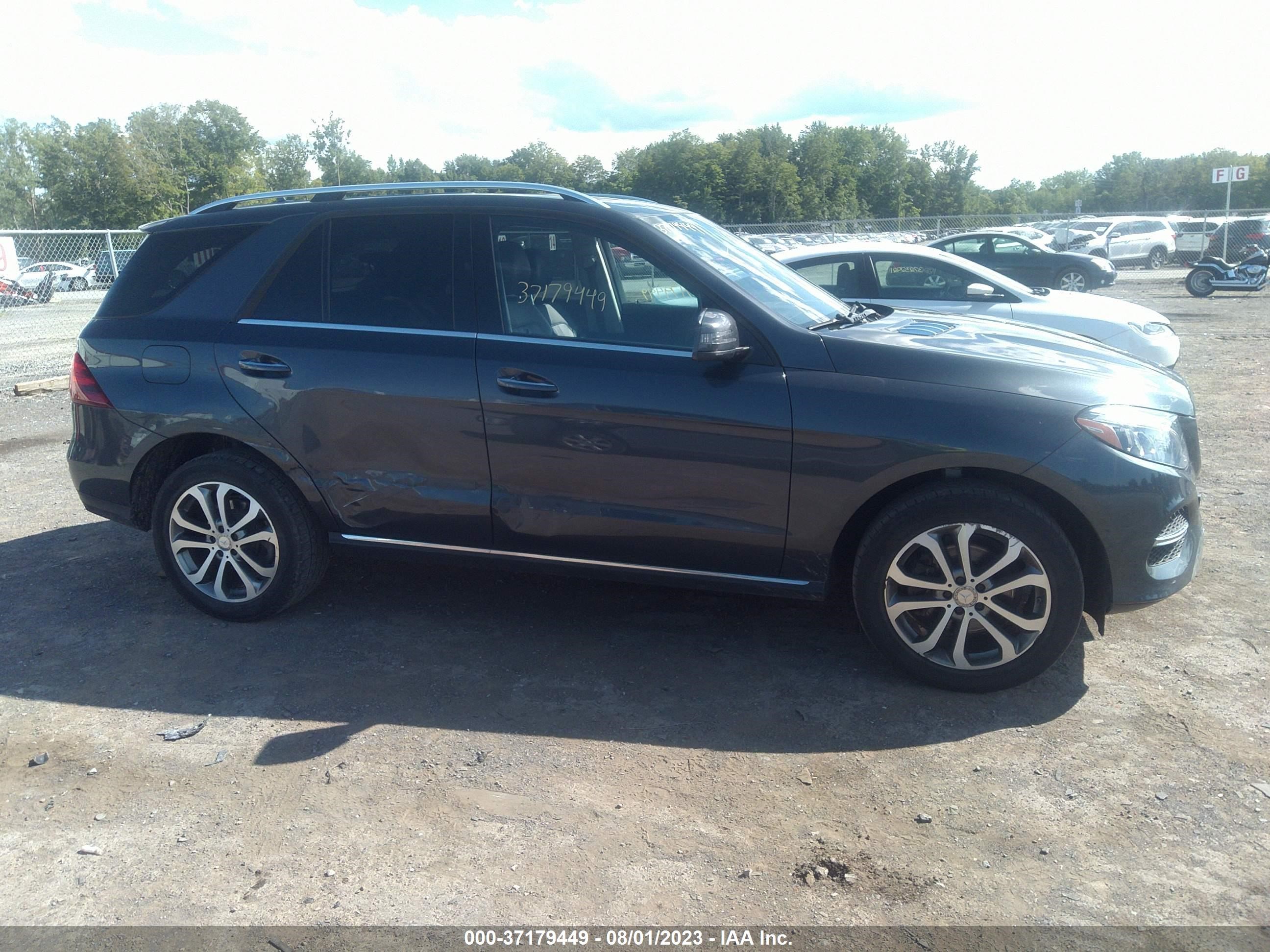 Photo 12 VIN: 4JGDA5HB7GA631992 - MERCEDES-BENZ GLE 