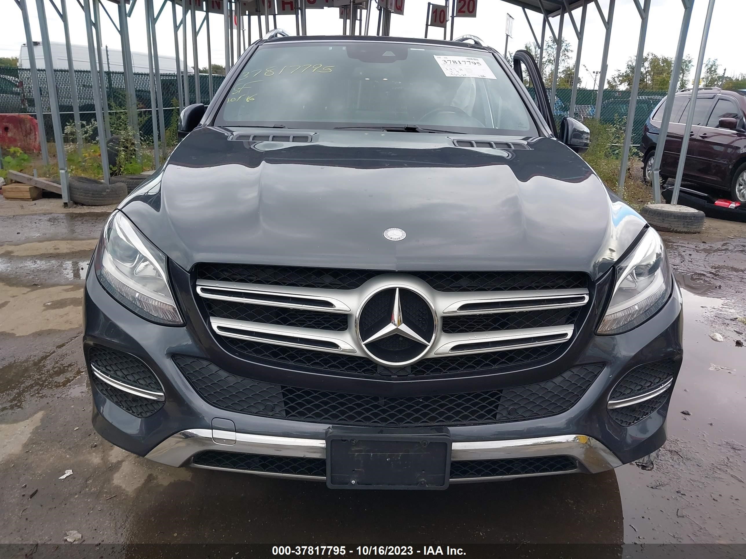 Photo 11 VIN: 4JGDA5HB7GA731803 - MERCEDES-BENZ GLE 