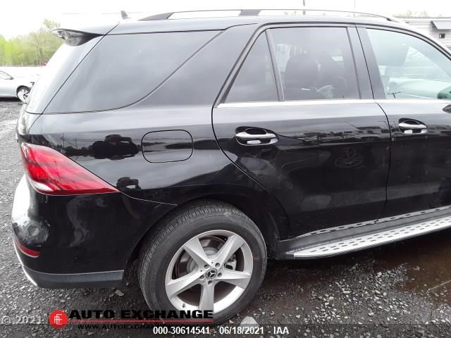 Photo 4 VIN: 4JGDA5HB7HA921330 - MERCEDES-BENZ GLE 350 