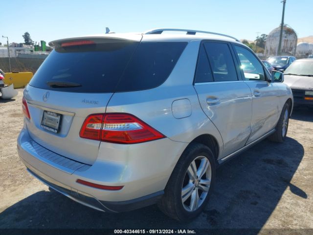 Photo 3 VIN: 4JGDA5HB8FA460667 - MERCEDES-BENZ ML-CLASS 