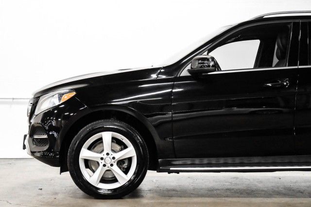 Photo 8 VIN: 4JGDA5HB8GA694874 - MERCEDES-BENZ GLE 