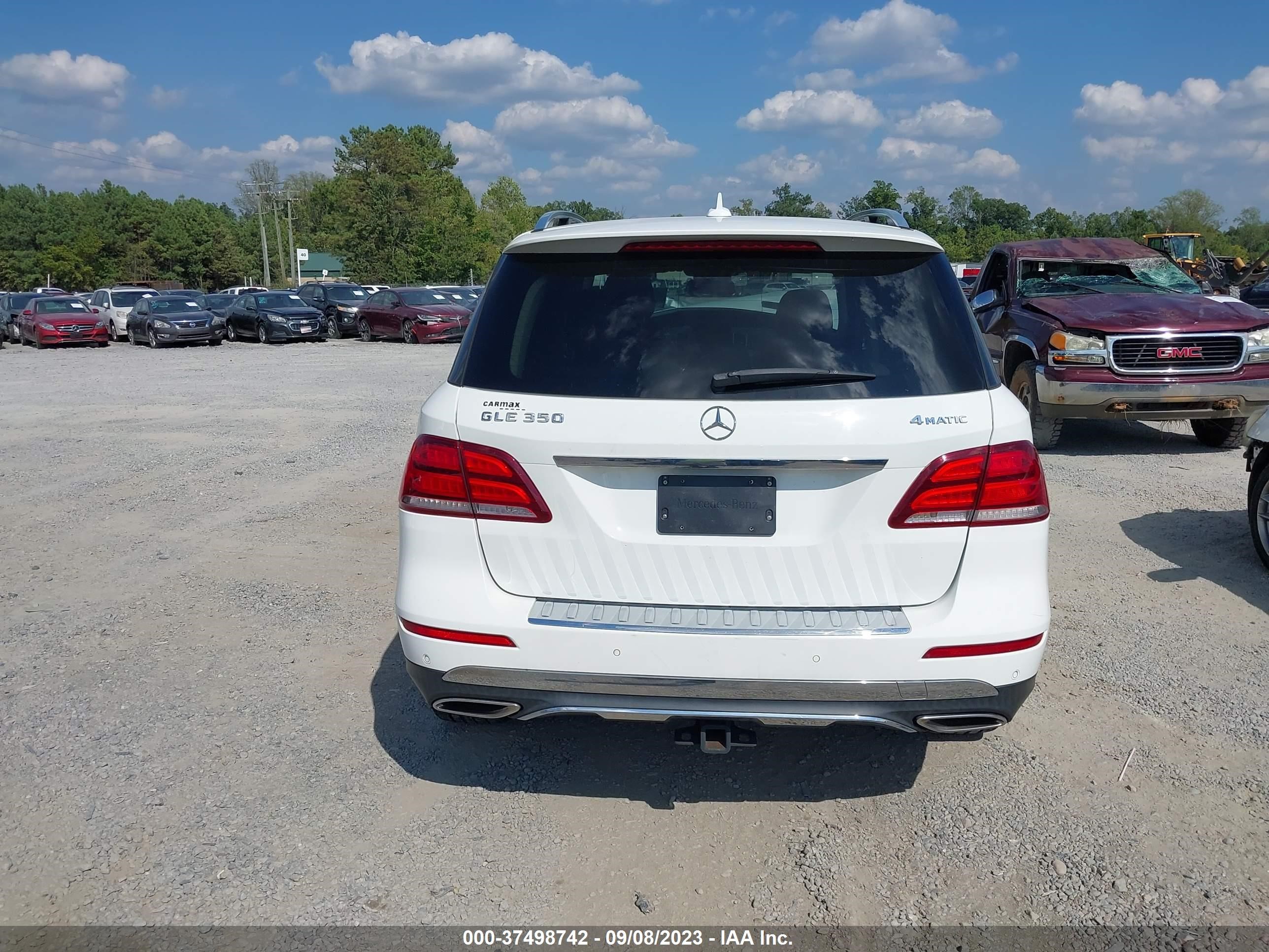 Photo 15 VIN: 4JGDA5HB8GA765216 - MERCEDES-BENZ GLE 