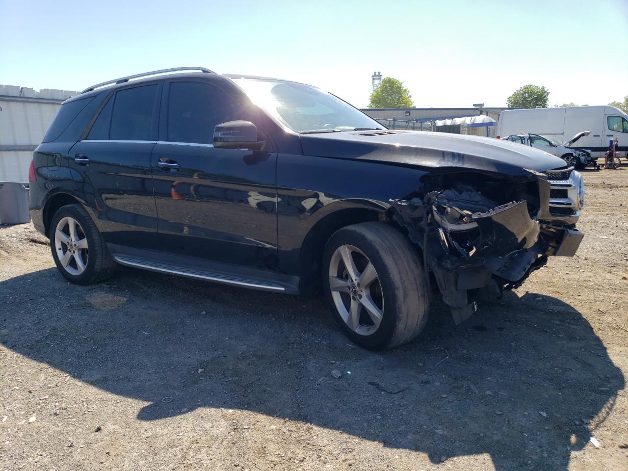 Photo 3 VIN: 4JGDA5HB8HA988342 - MERCEDES-BENZ GLE 