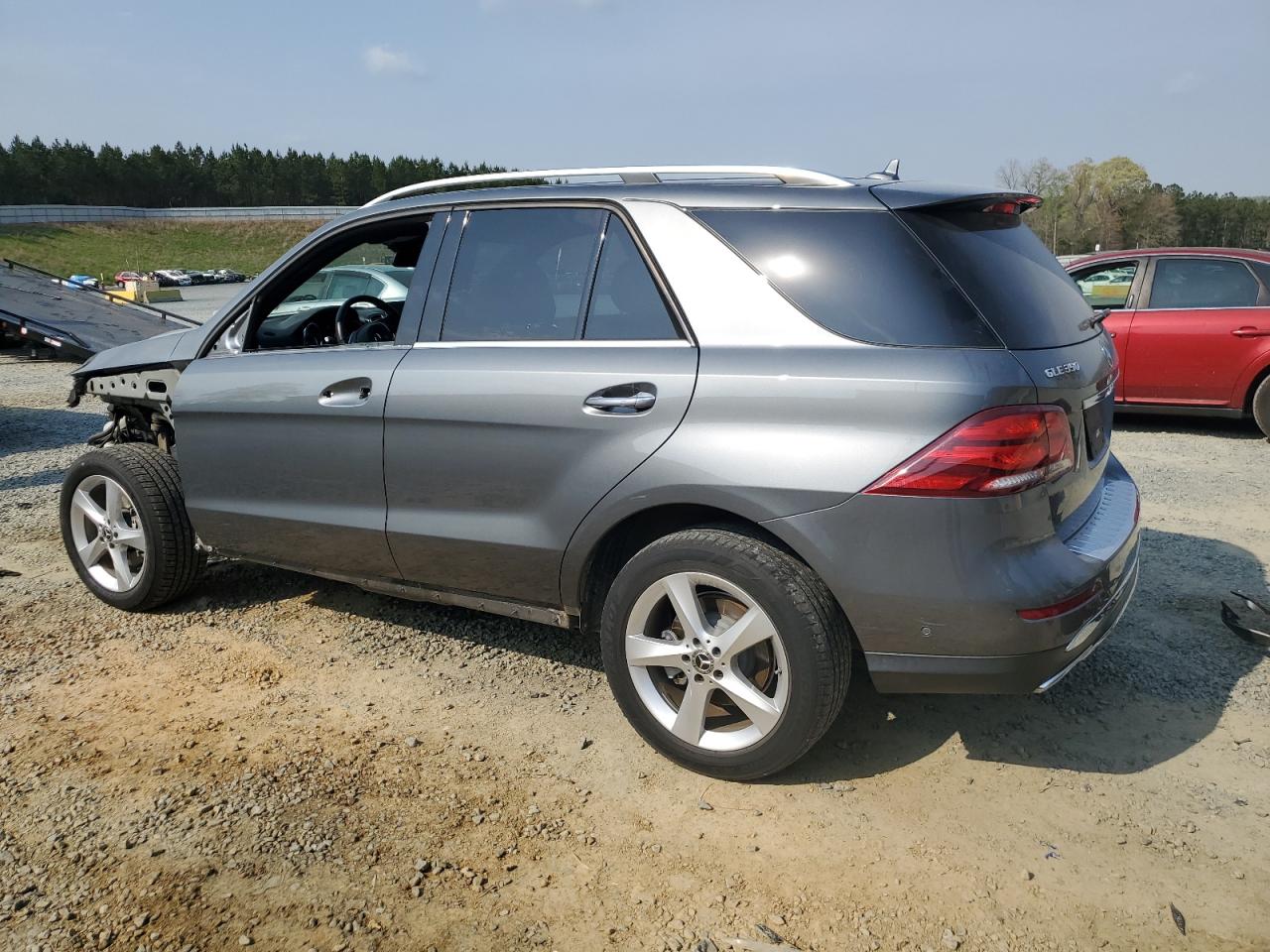 Photo 1 VIN: 4JGDA5HB8JB064869 - MERCEDES-BENZ GLE 