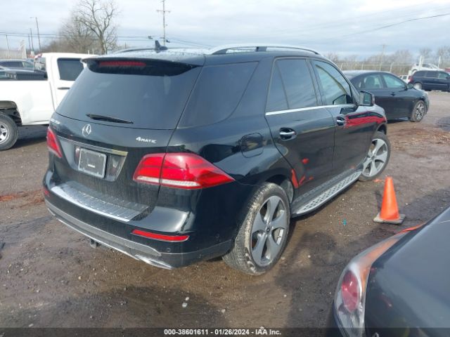 Photo 3 VIN: 4JGDA5HB8JB143040 - MERCEDES-BENZ GLE 350 