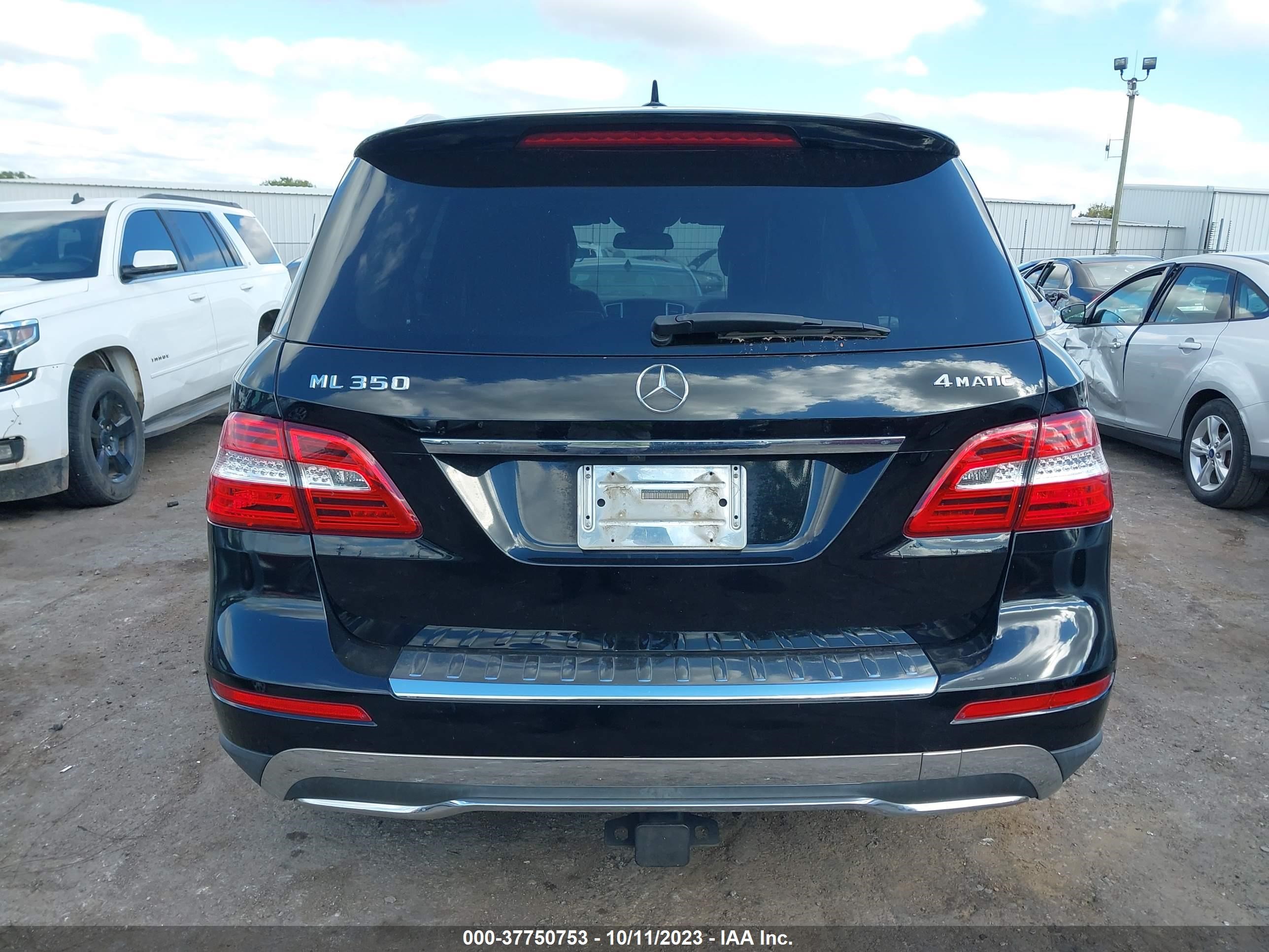 Photo 15 VIN: 4JGDA5HB9CA051587 - MERCEDES-BENZ M-KLASSE 