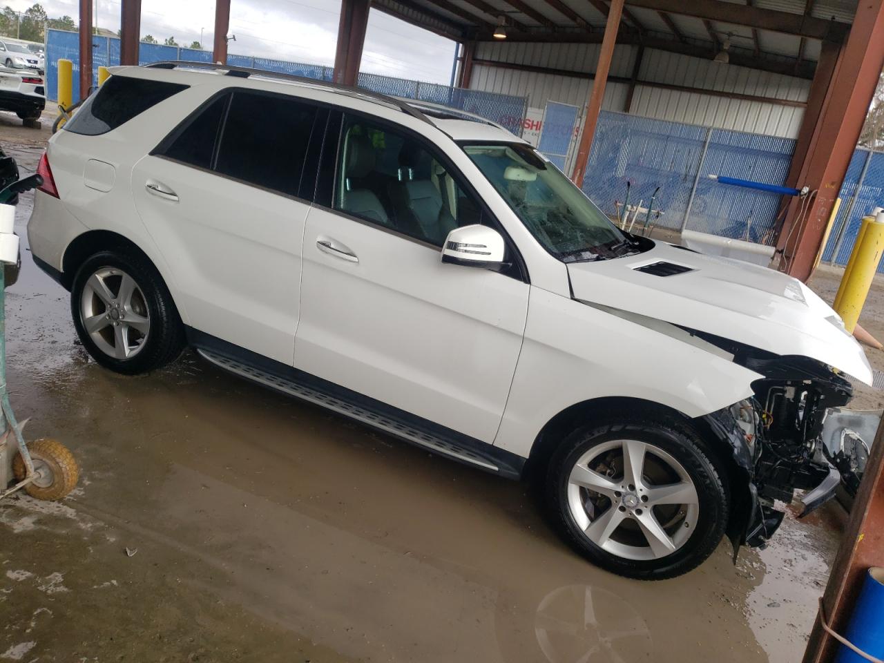 Photo 3 VIN: 4JGDA5HB9GA796118 - MERCEDES-BENZ GLE 