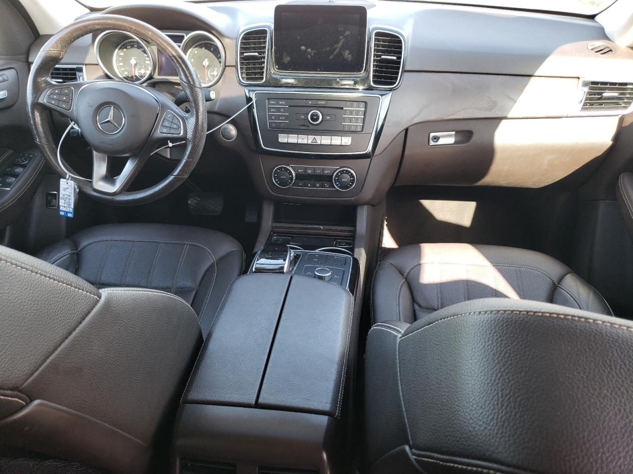 Photo 7 VIN: 4JGDA5HB9GA796118 - MERCEDES-BENZ GLE 