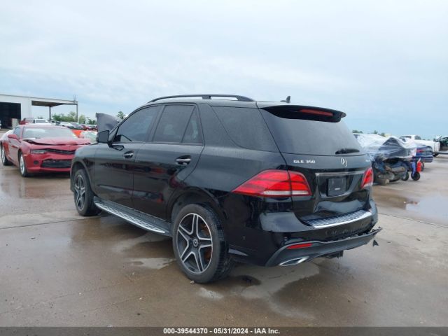 Photo 2 VIN: 4JGDA5HB9JB098870 - MERCEDES-BENZ GLE-CLASS 