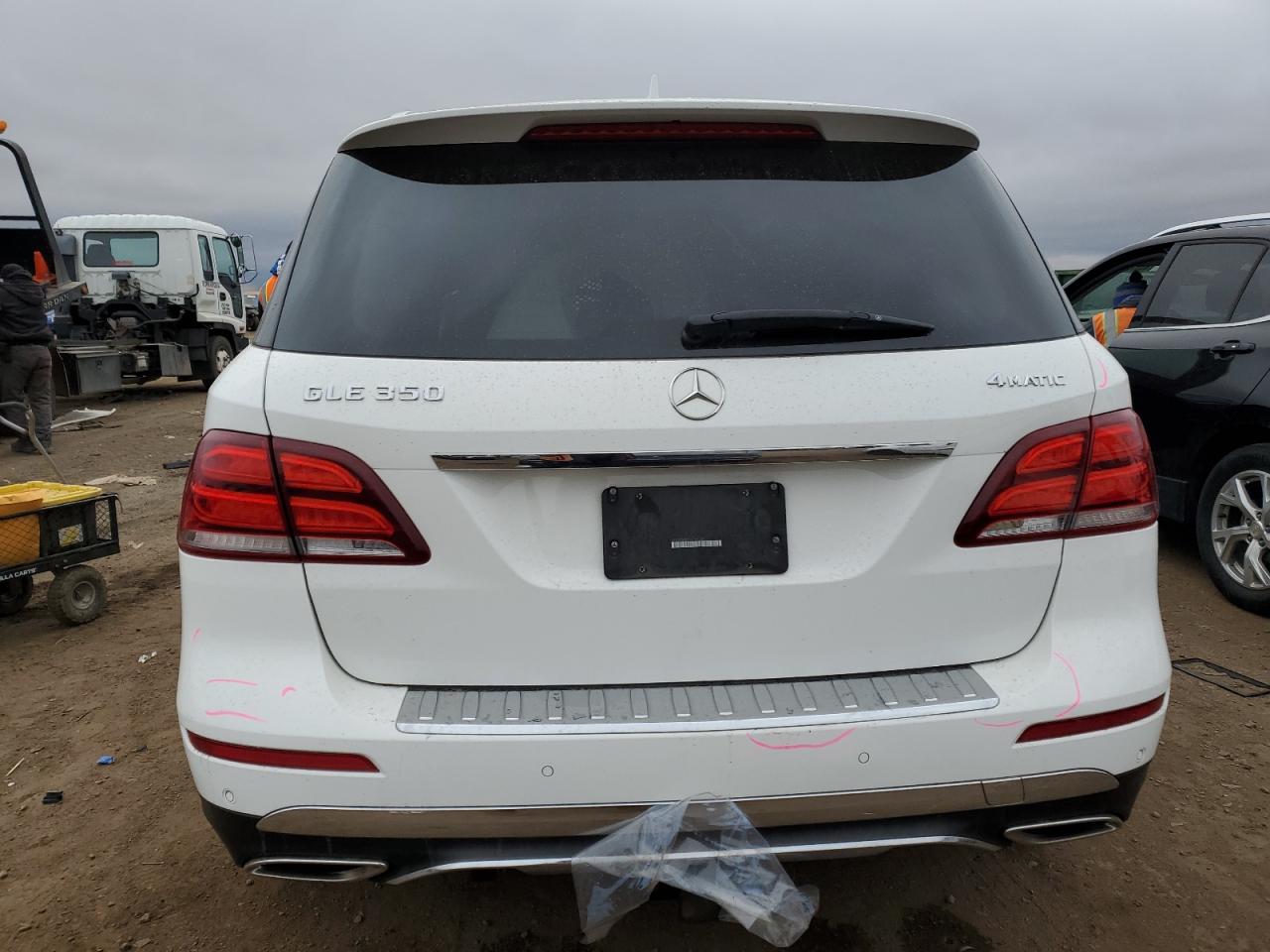 Photo 5 VIN: 4JGDA5HBXGA766769 - MERCEDES-BENZ GLE 