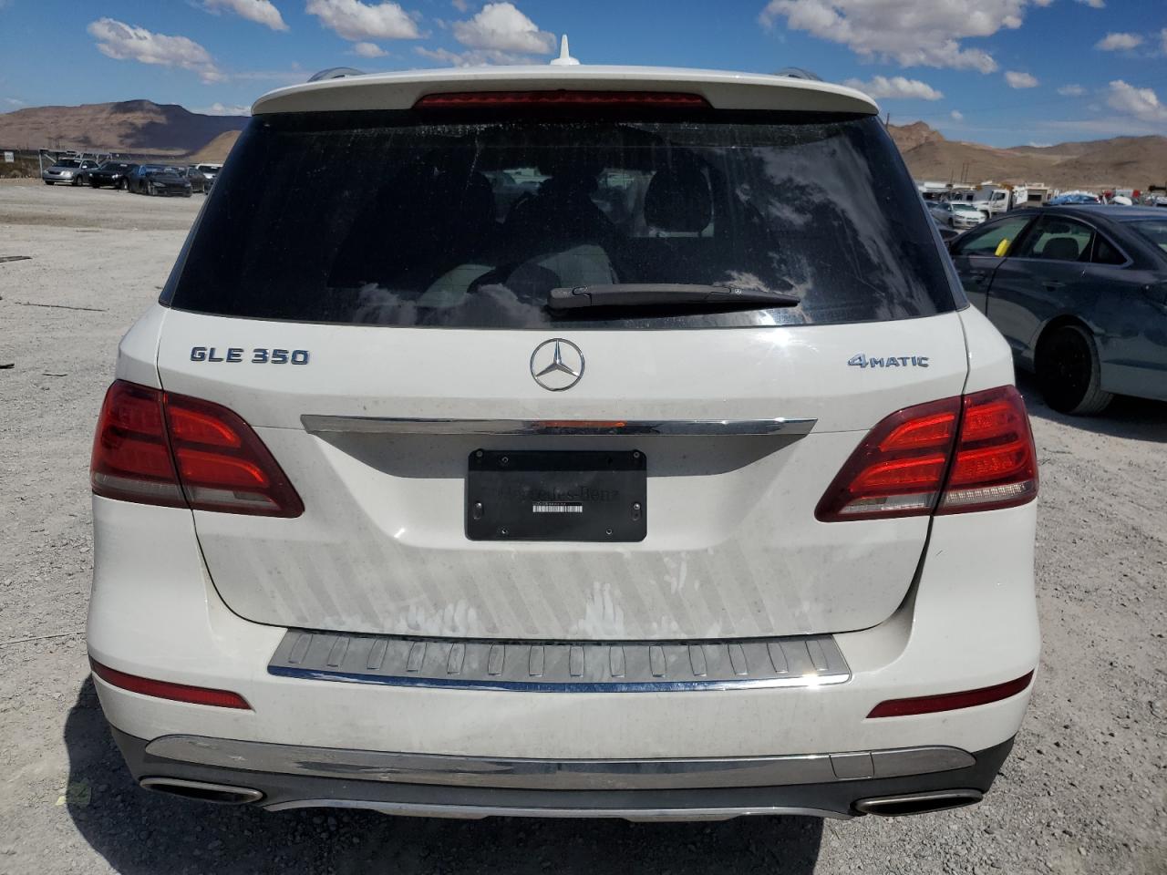 Photo 5 VIN: 4JGDA5HBXHA835994 - MERCEDES-BENZ GLE 