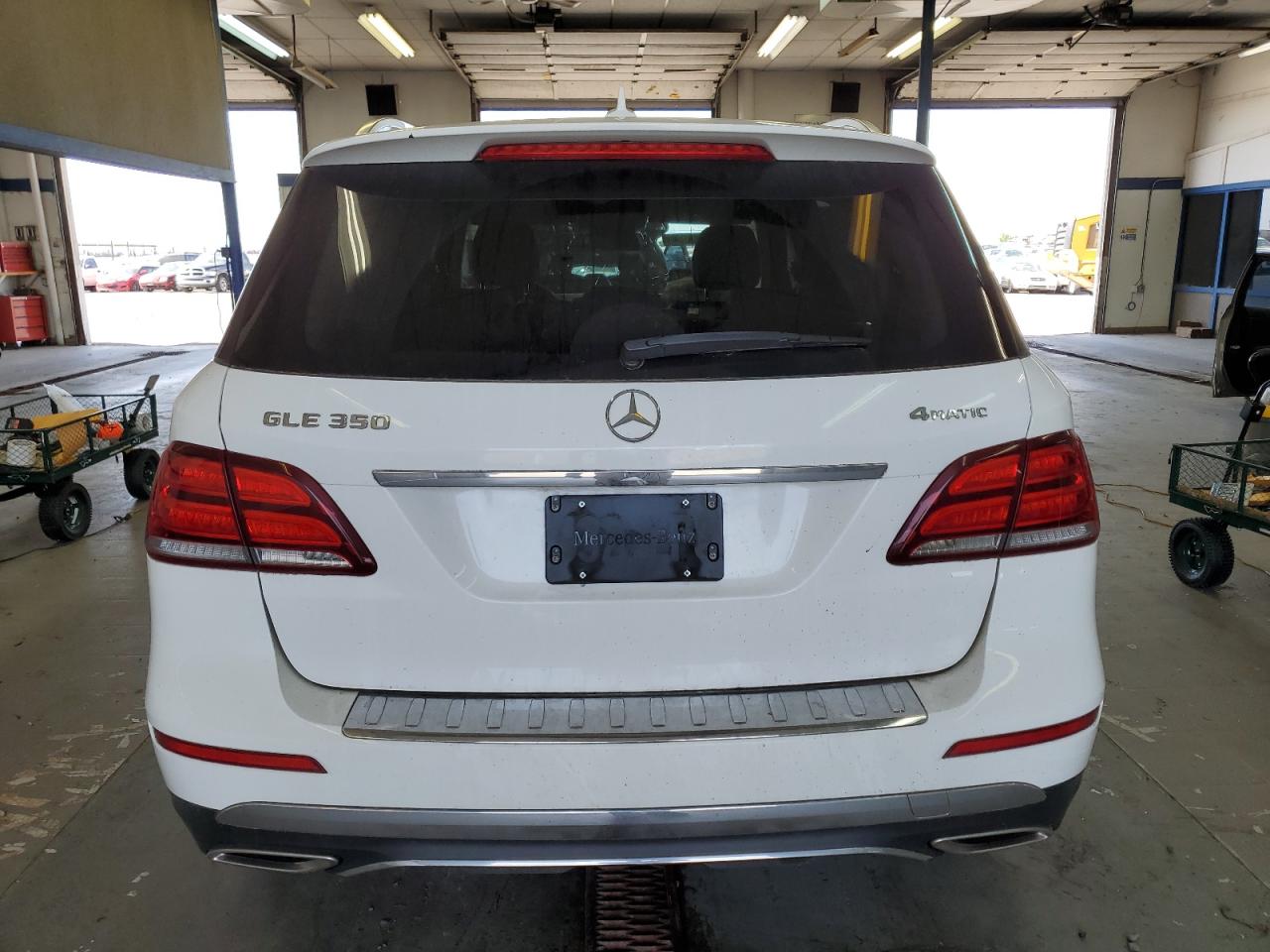 Photo 5 VIN: 4JGDA5HBXHA888372 - MERCEDES-BENZ GLE 