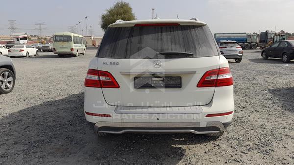 Photo 7 VIN: 4JGDA5JB0DA246568 - MERCEDES-BENZ ML350 