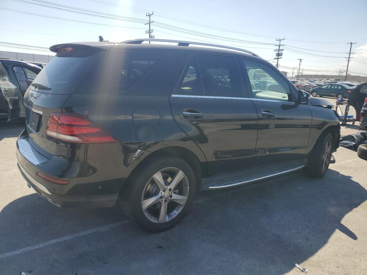 Photo 2 VIN: 4JGDA5JB0GA652371 - MERCEDES-BENZ GLE 