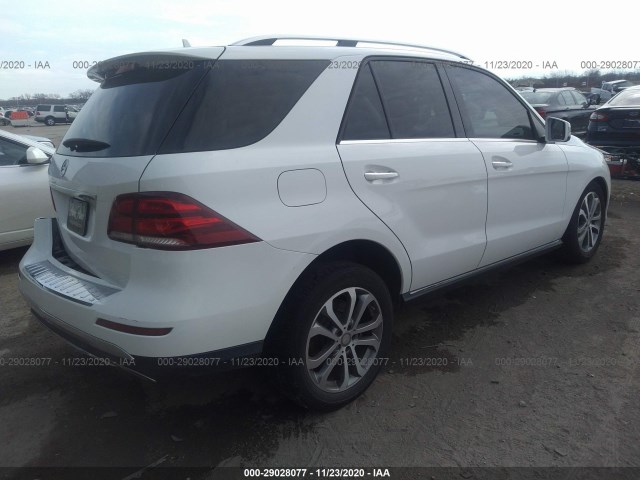 Photo 3 VIN: 4JGDA5JB0GA657117 - MERCEDES-BENZ GLE 