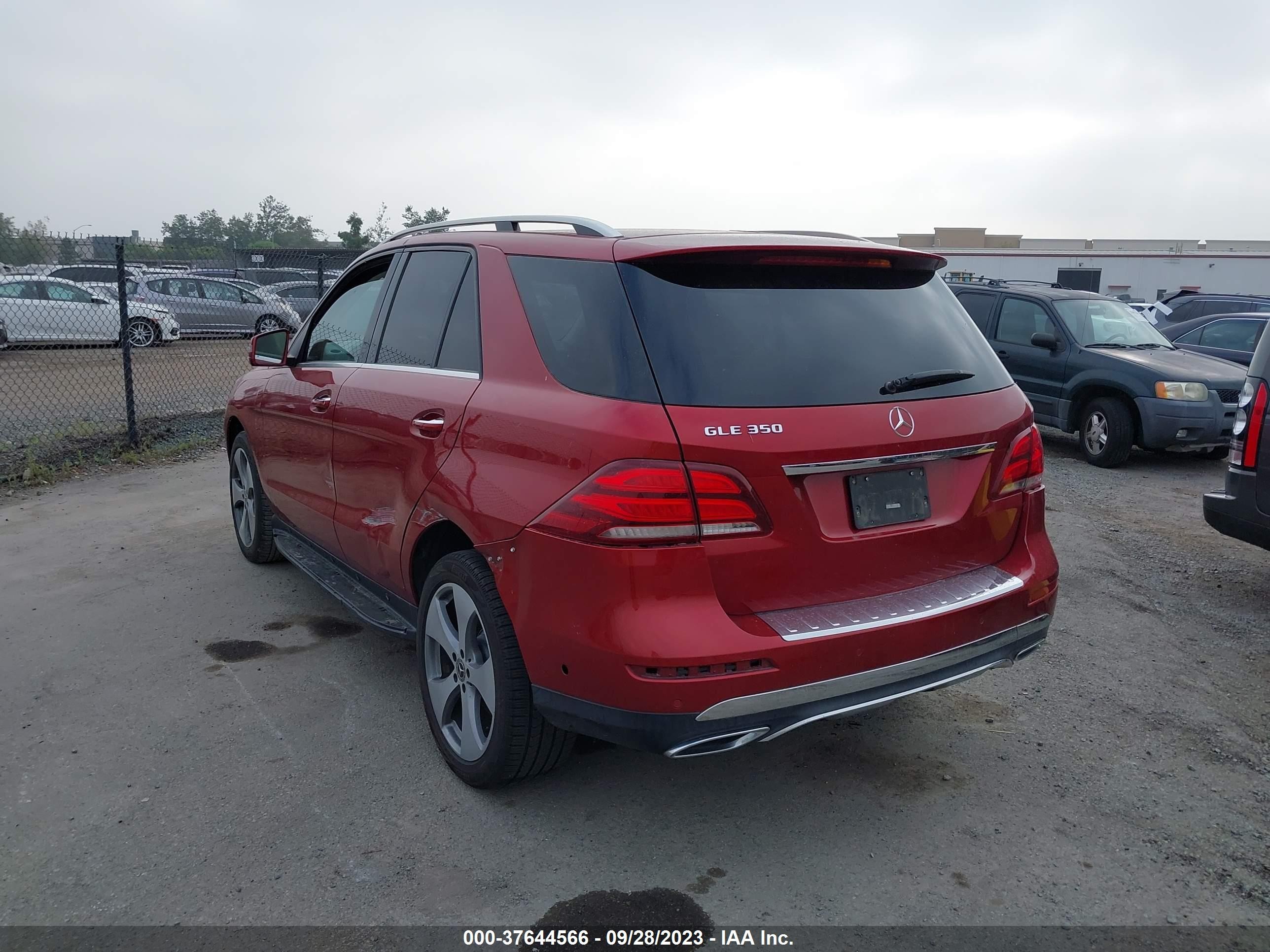 Photo 2 VIN: 4JGDA5JB0JB043198 - MERCEDES-BENZ GLE 