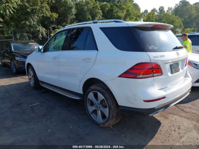 Photo 2 VIN: 4JGDA5JB1HA976981 - MERCEDES-BENZ GLE-CLASS 