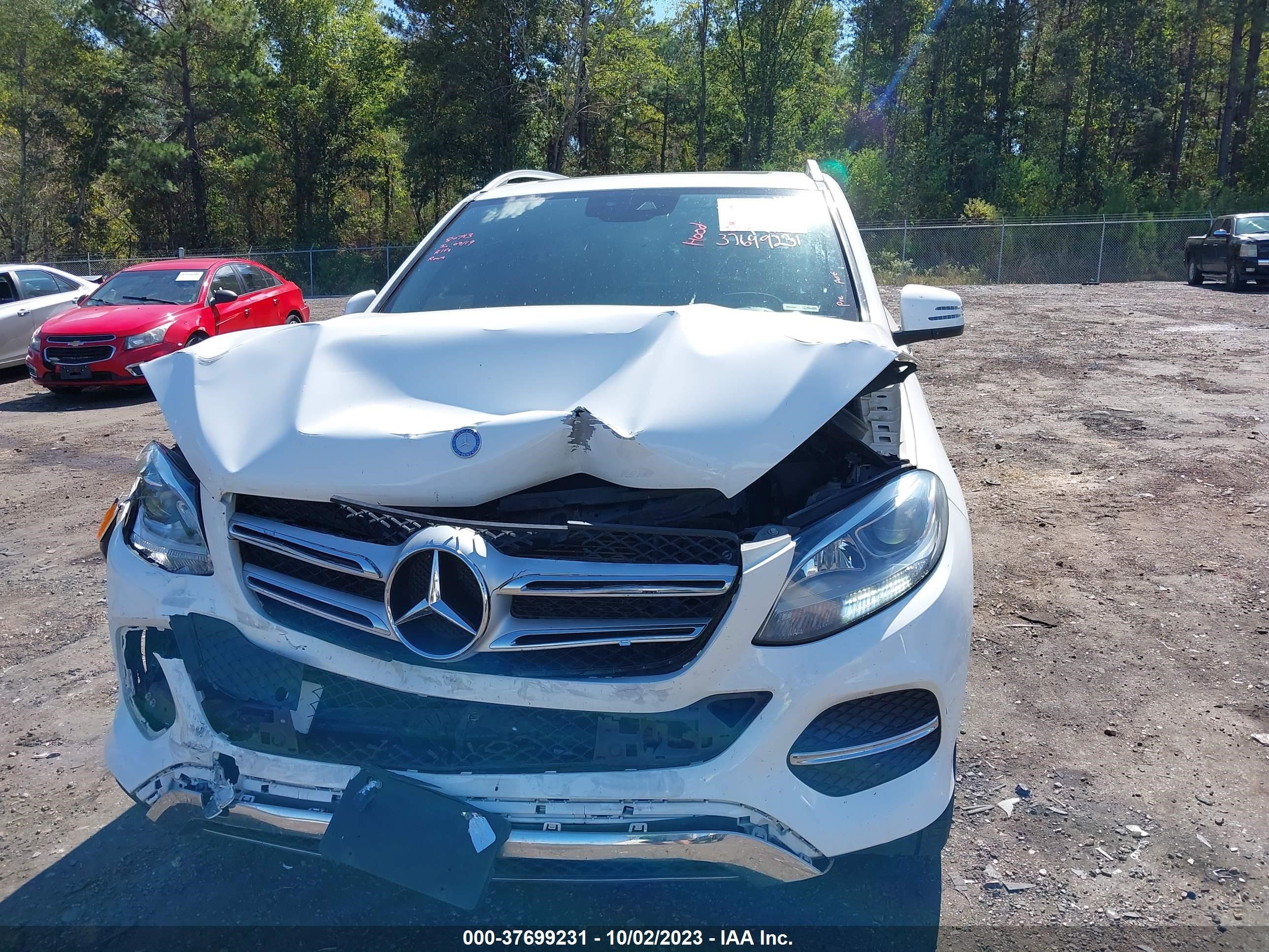 Photo 5 VIN: 4JGDA5JB2HA892071 - MERCEDES-BENZ GLE 