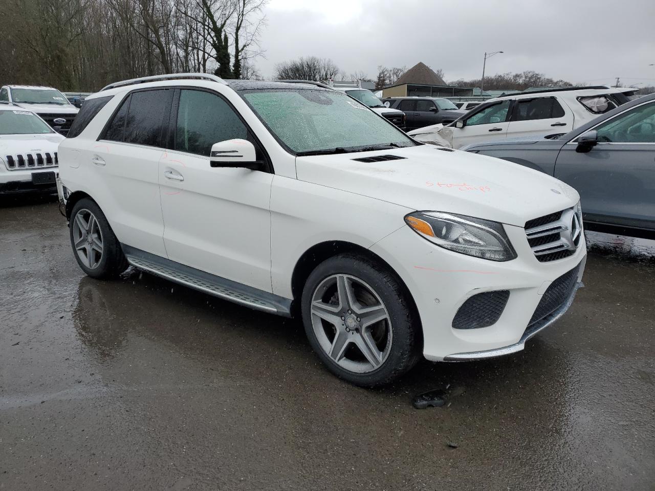 Photo 3 VIN: 4JGDA5JB3HA818156 - MERCEDES-BENZ GLE 