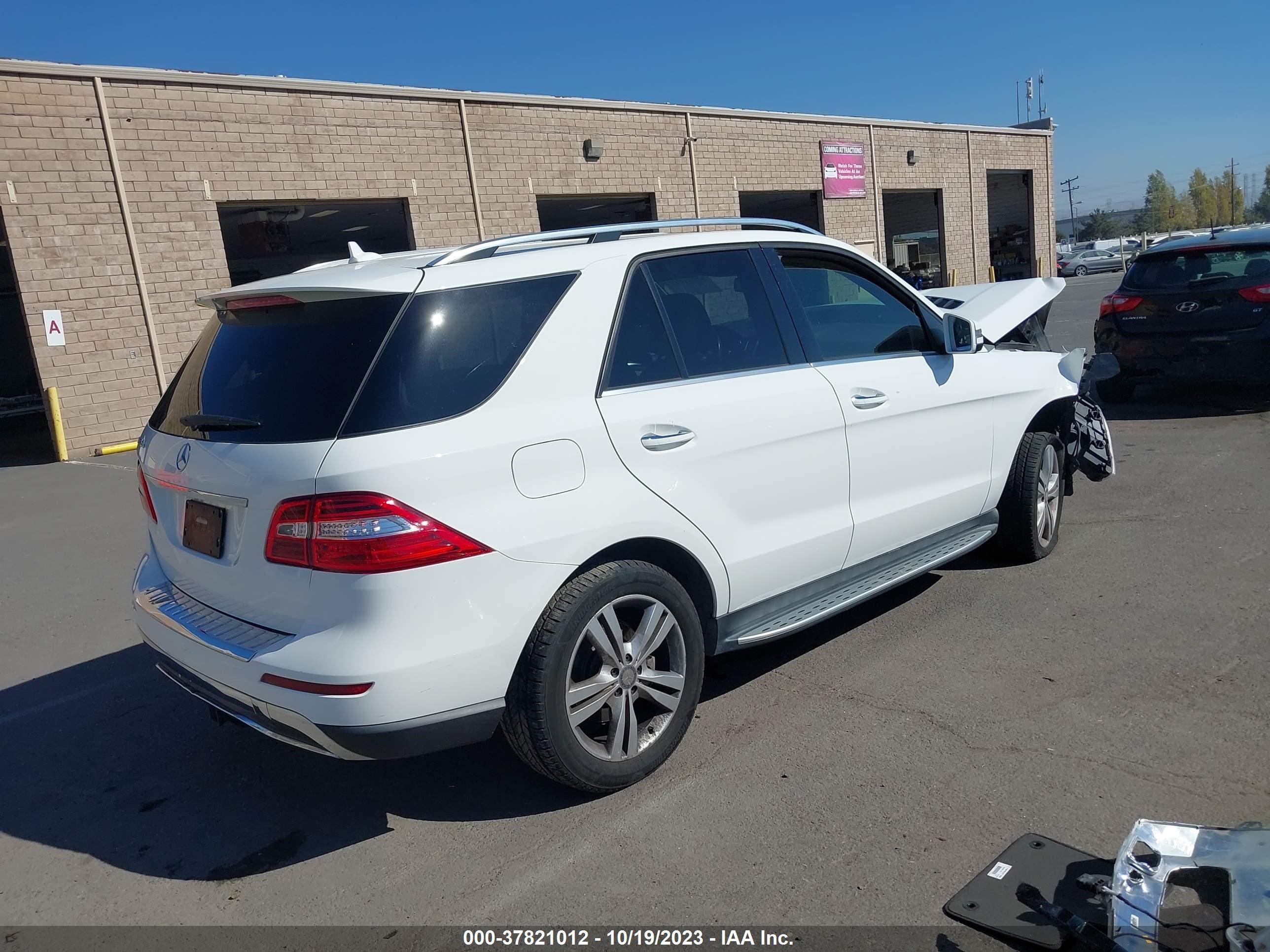 Photo 3 VIN: 4JGDA5JB5FA575902 - MERCEDES-BENZ M-CLASS 