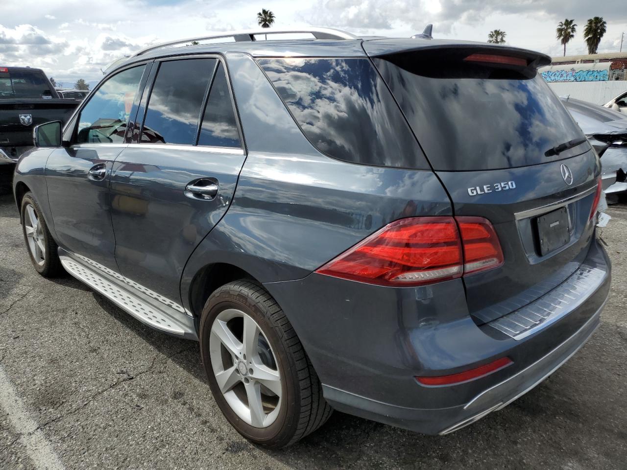 Photo 1 VIN: 4JGDA5JB5GA770416 - MERCEDES-BENZ GLE 