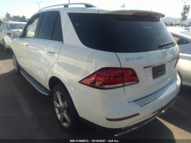 Photo 2 VIN: 4JGDA5JB5HA927458 - MERCEDES-BENZ GLE 