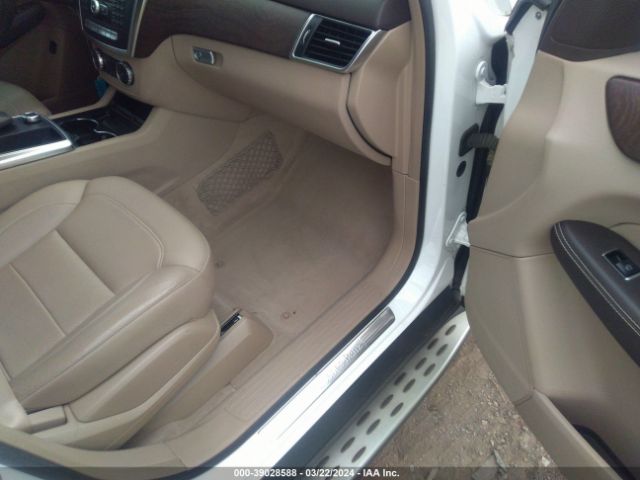 Photo 4 VIN: 4JGDA5JB6FA566397 - MERCEDES-BENZ ML 