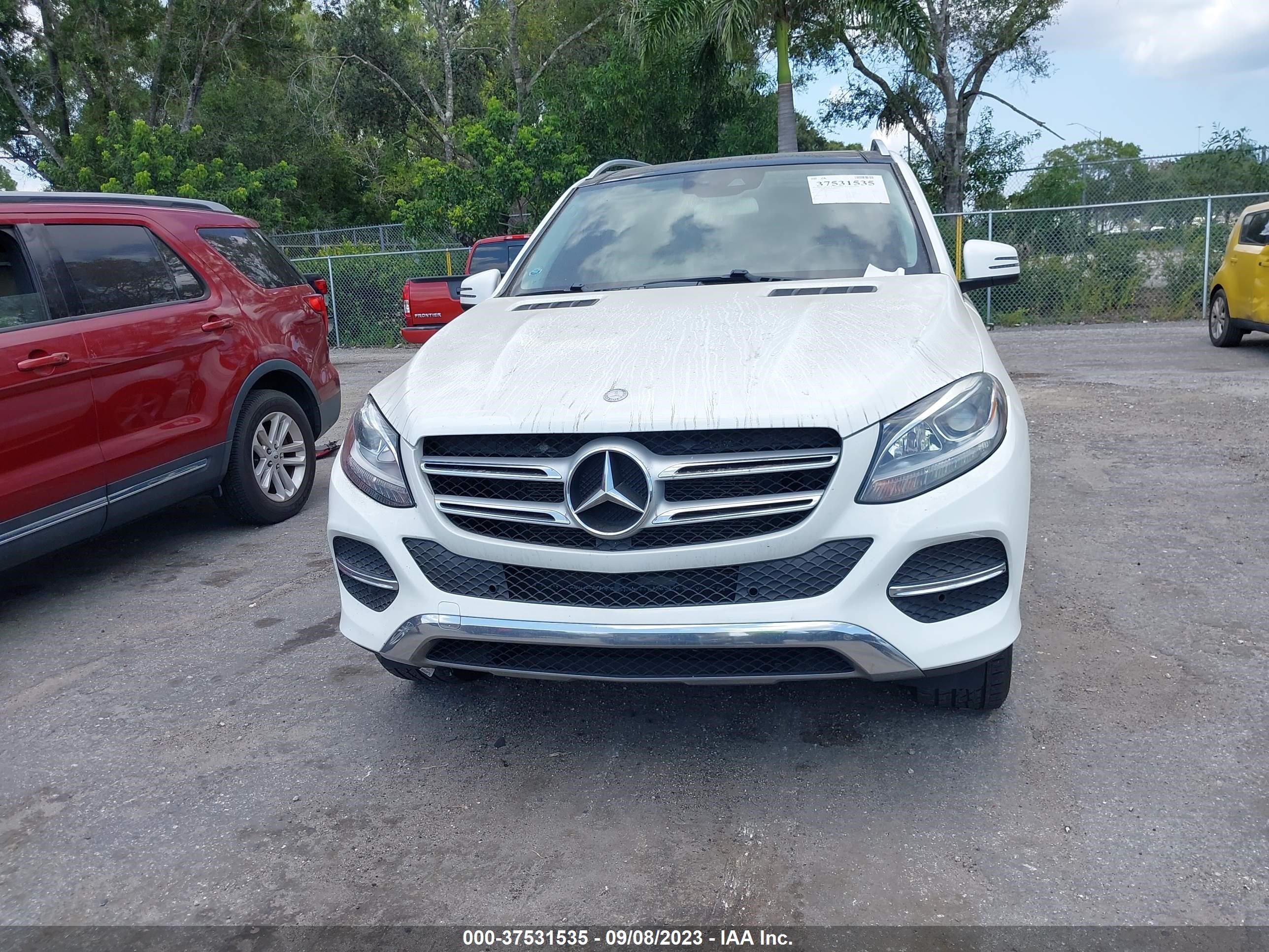 Photo 12 VIN: 4JGDA5JB6GA720026 - MERCEDES-BENZ GLE 