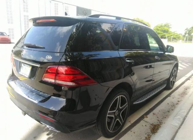 Photo 3 VIN: 4JGDA5JB6JB101136 - MERCEDES-BENZ GLE 