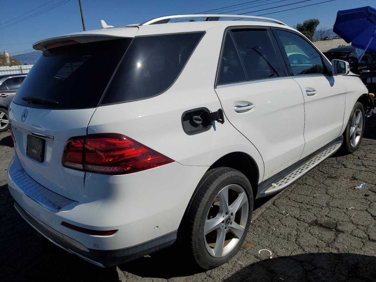 Photo 2 VIN: 4JGDA5JB6JB143127 - MERCEDES-BENZ GLE 