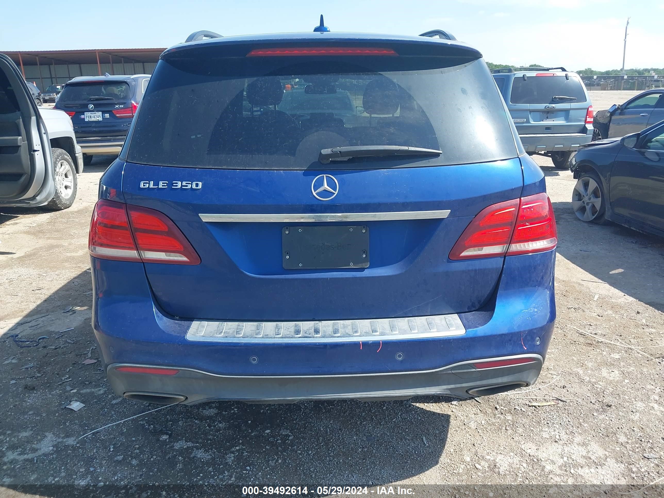 Photo 15 VIN: 4JGDA5JB7HA844503 - MERCEDES-BENZ NULL 