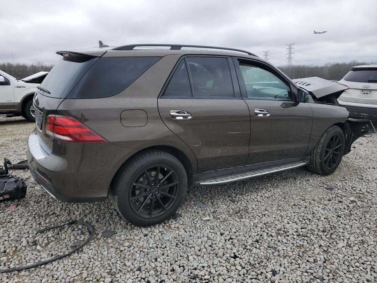 Photo 2 VIN: 4JGDA5JB7HA952443 - MERCEDES-BENZ GLE 