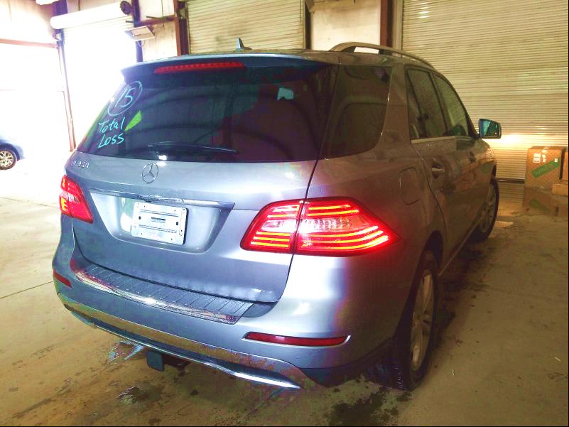 Photo 3 VIN: 4JGDA5JB8DA254515 - MERCEDES-BENZ ML 350 