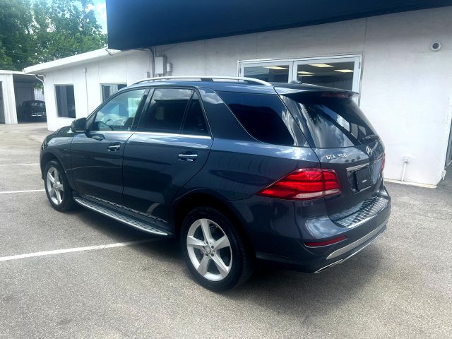 Photo 2 VIN: 4JGDA5JB8GA638279 - MERCEDES-BENZ GLE 