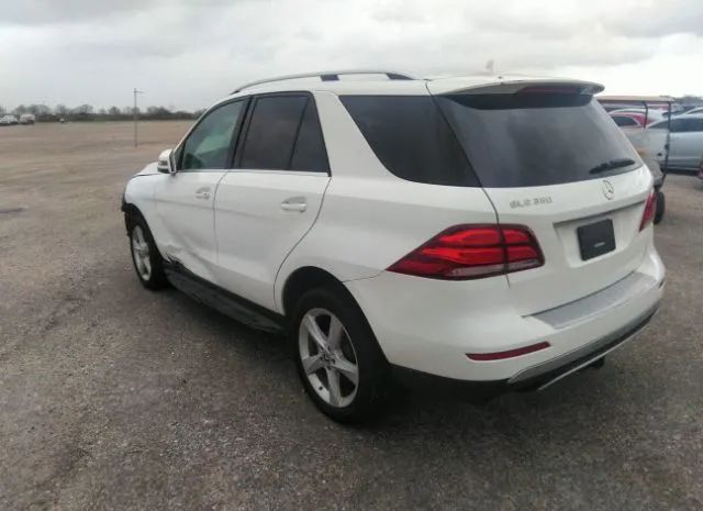 Photo 2 VIN: 4JGDA5JBXJB045542 - MERCEDES-BENZ GLE 