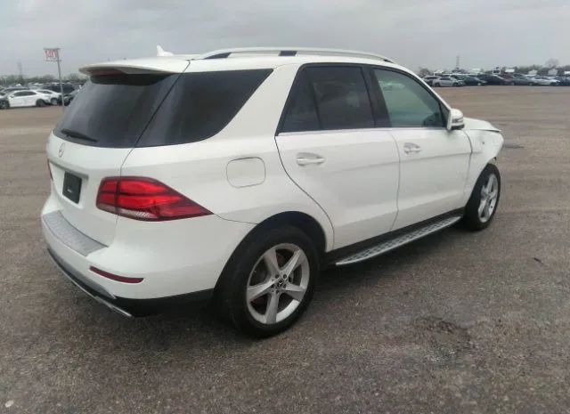 Photo 3 VIN: 4JGDA5JBXJB045542 - MERCEDES-BENZ GLE 