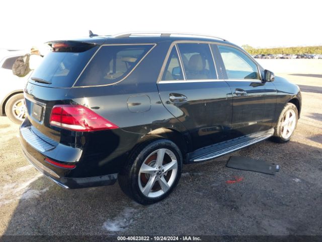 Photo 3 VIN: 4JGDA5JBXJB091081 - MERCEDES-BENZ GLE-CLASS 